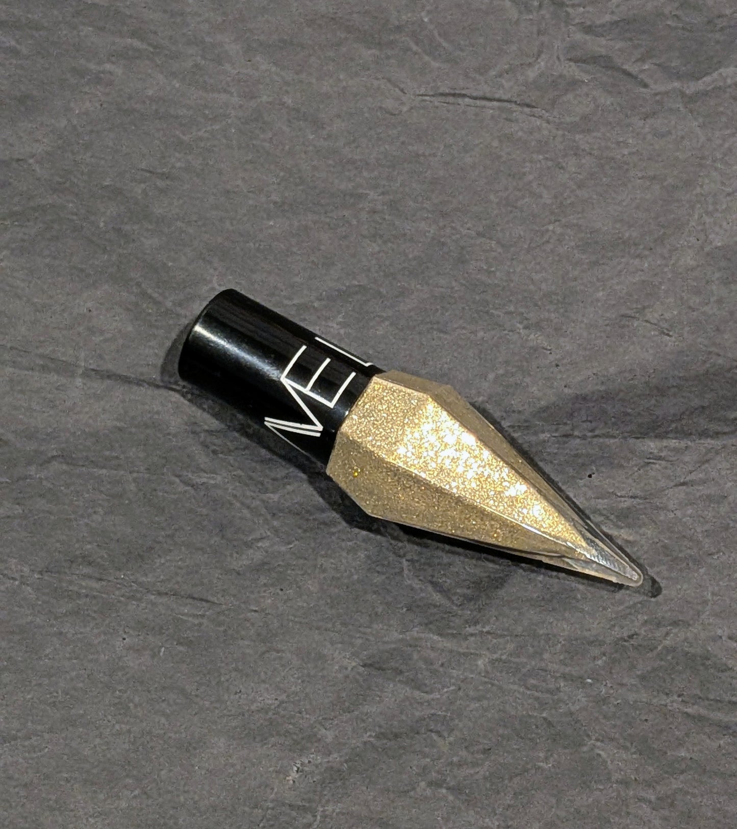 Eye Liner (Top Lid )